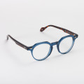 Thin and hexagonal-shaped eyeglasses model Amadeus in blue and Havana color