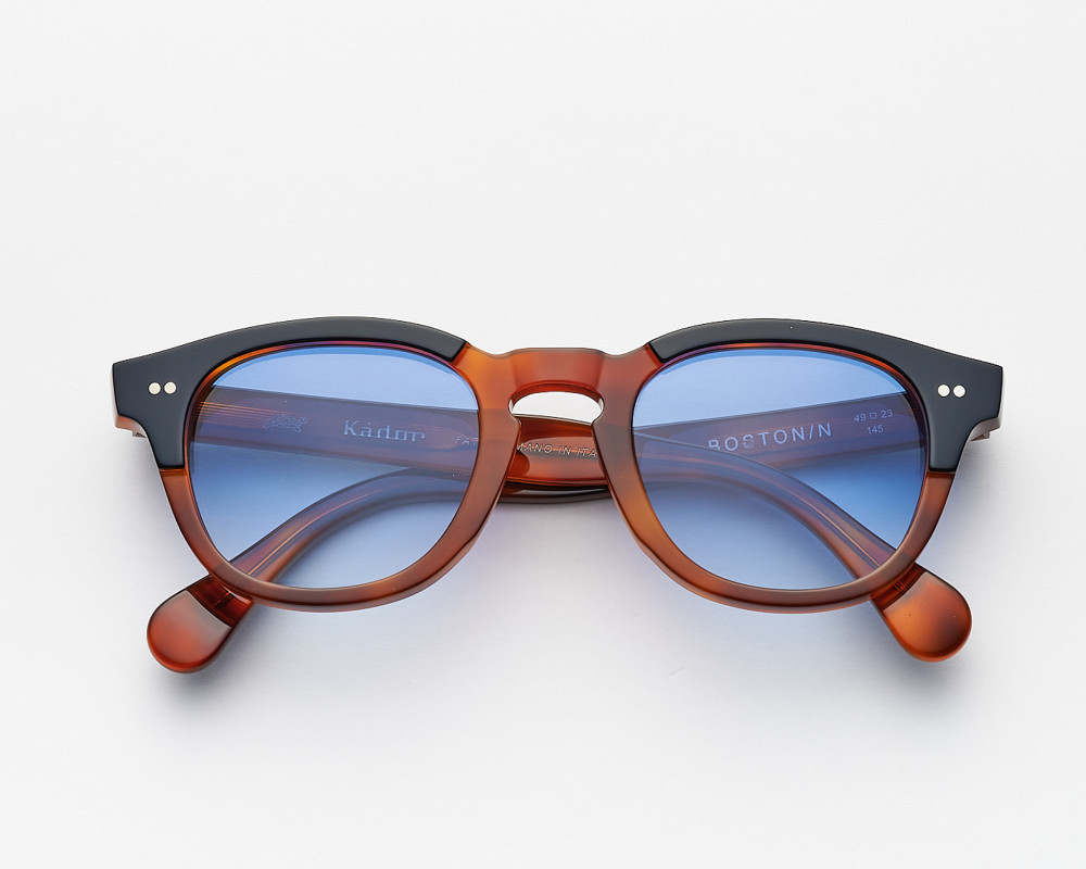 Classic brown Boston model sunglasses with light blue lenses