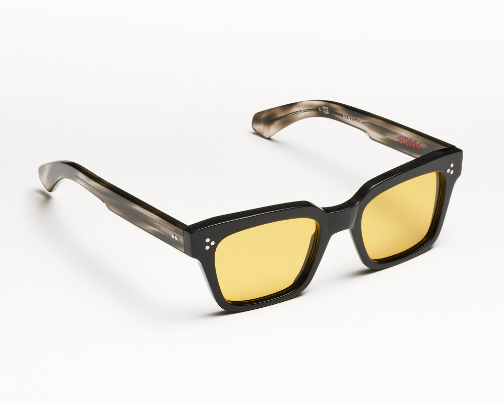 Black ray ban style sunglasses