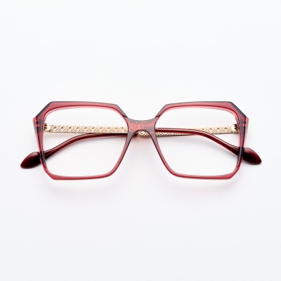 Kador handcrafted optical frames are made with the best